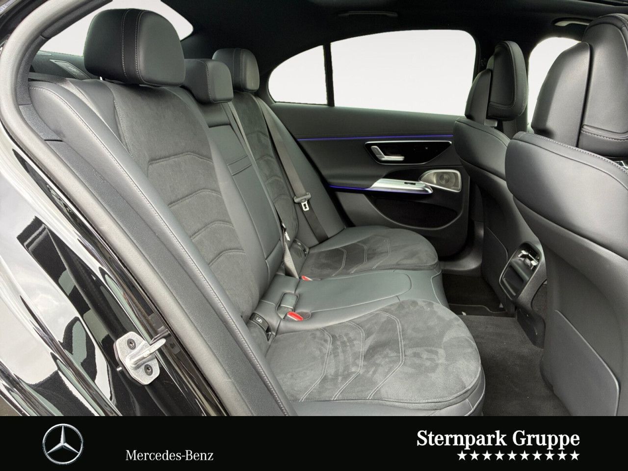 Mercedes-Benz E-Klasse – Bild 12