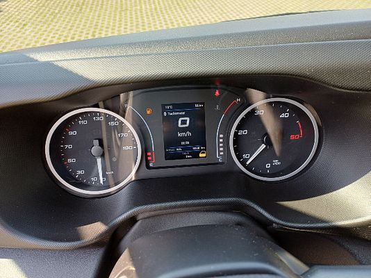 Vehicle image 12 / 12