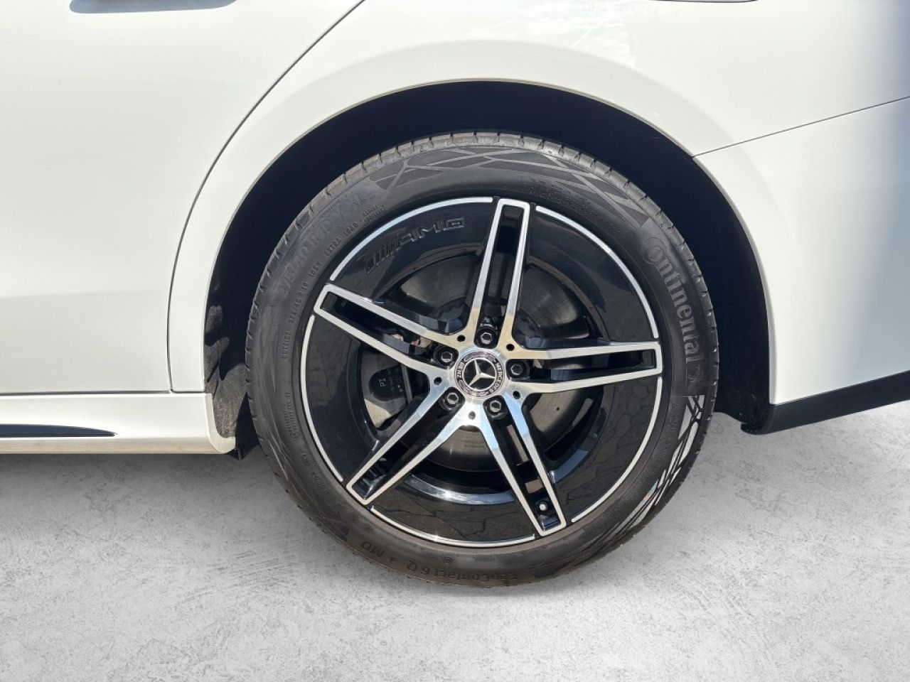Mercedes-Benz E-Klasse – Bild 4