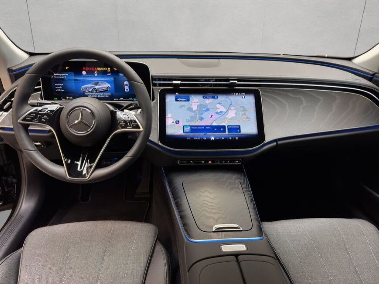 Mercedes-Benz E-Klasse – Bild 13