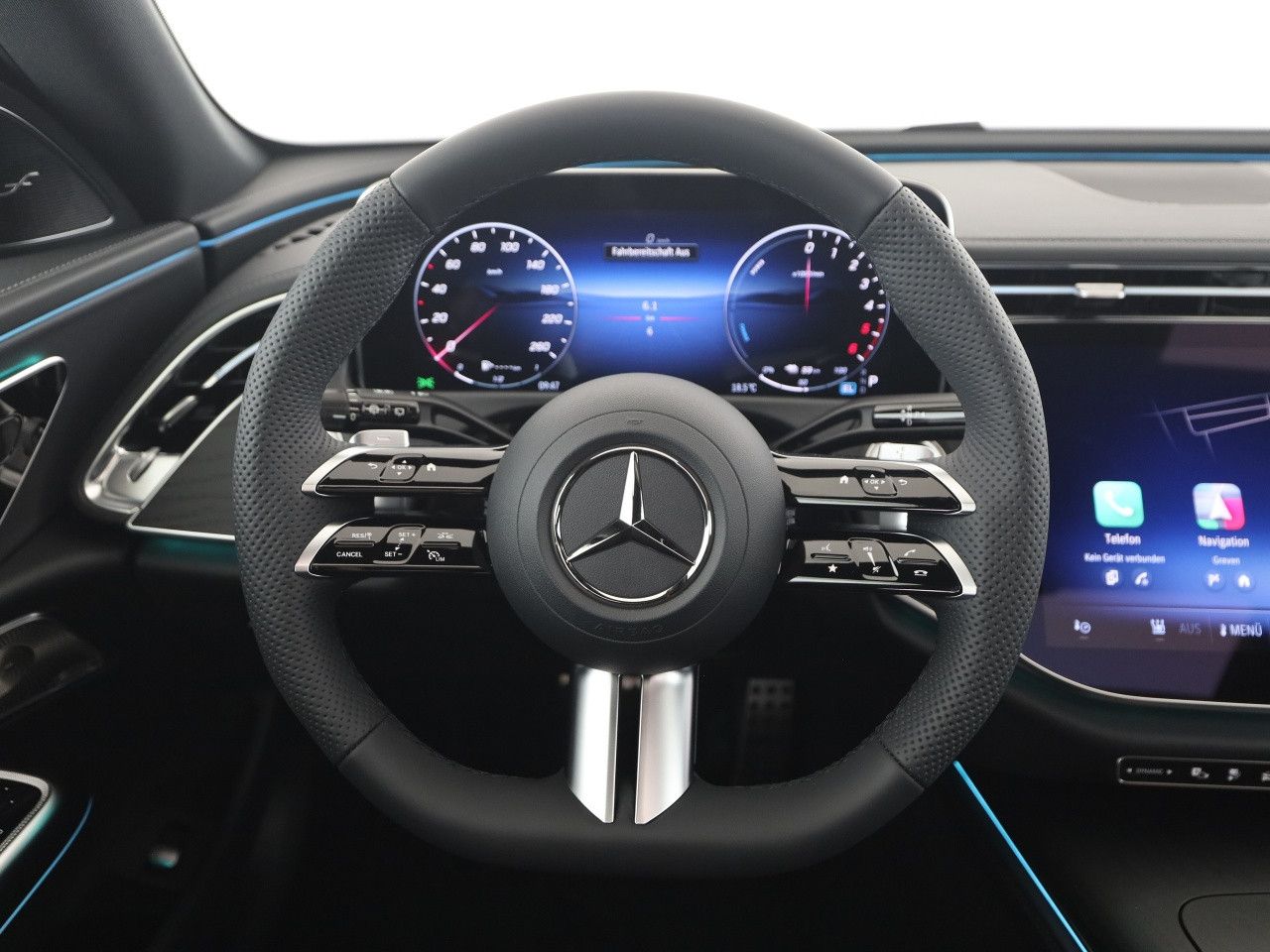 Mercedes-Benz E-Klasse – Bild 11