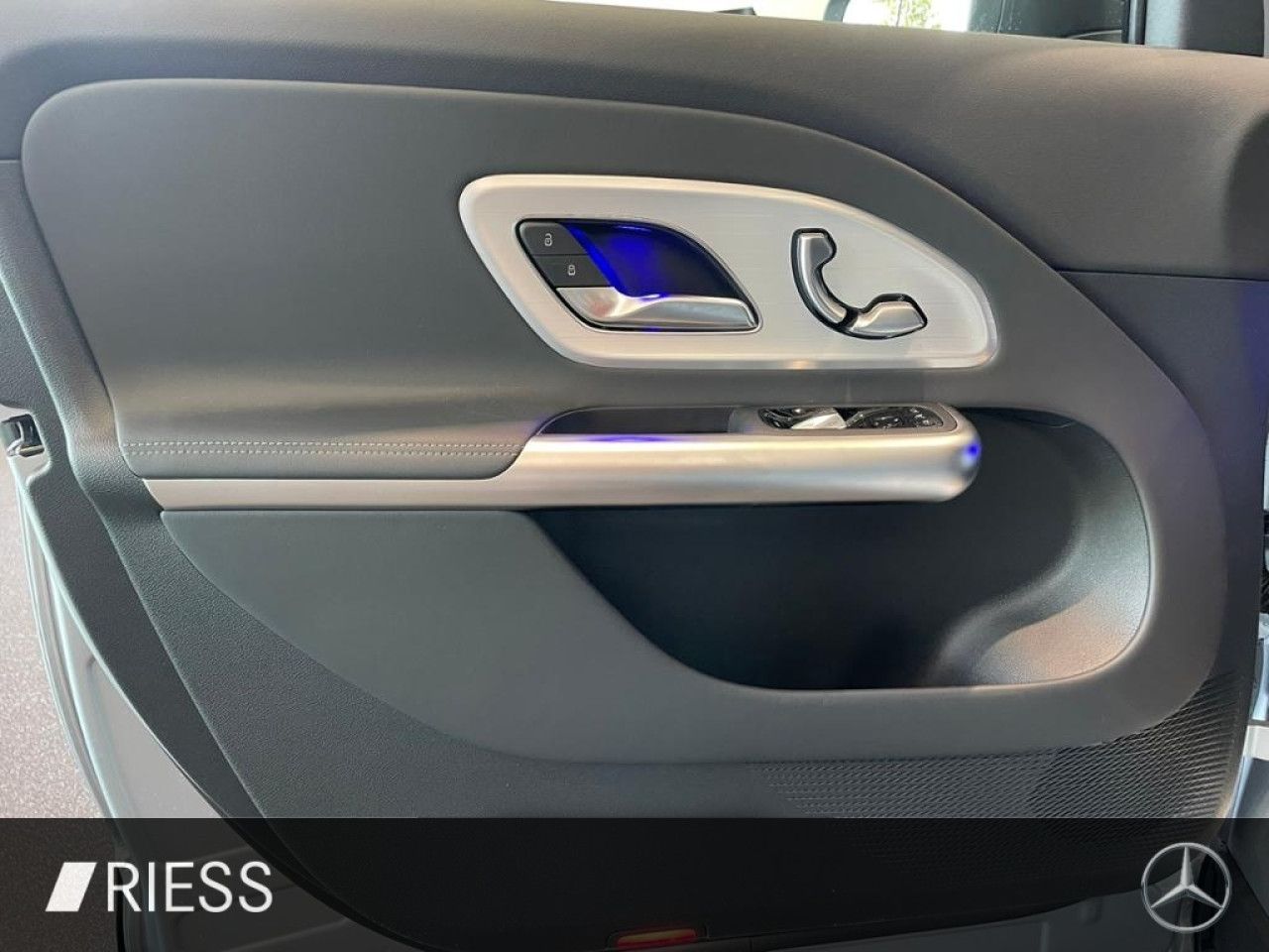 Mercedes-Benz GLB – Bild 3