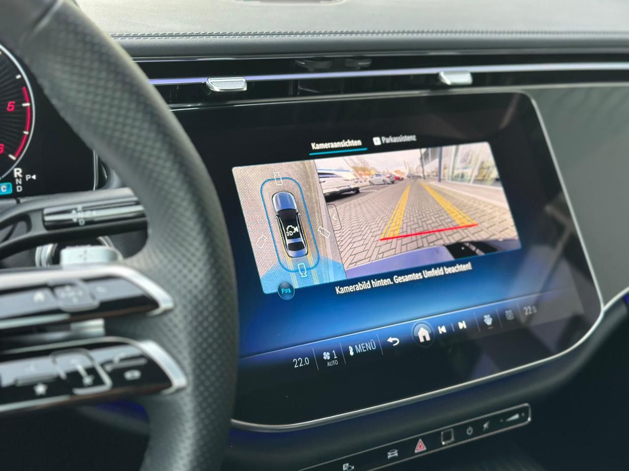 Mercedes-Benz E-Klasse – Bild 12