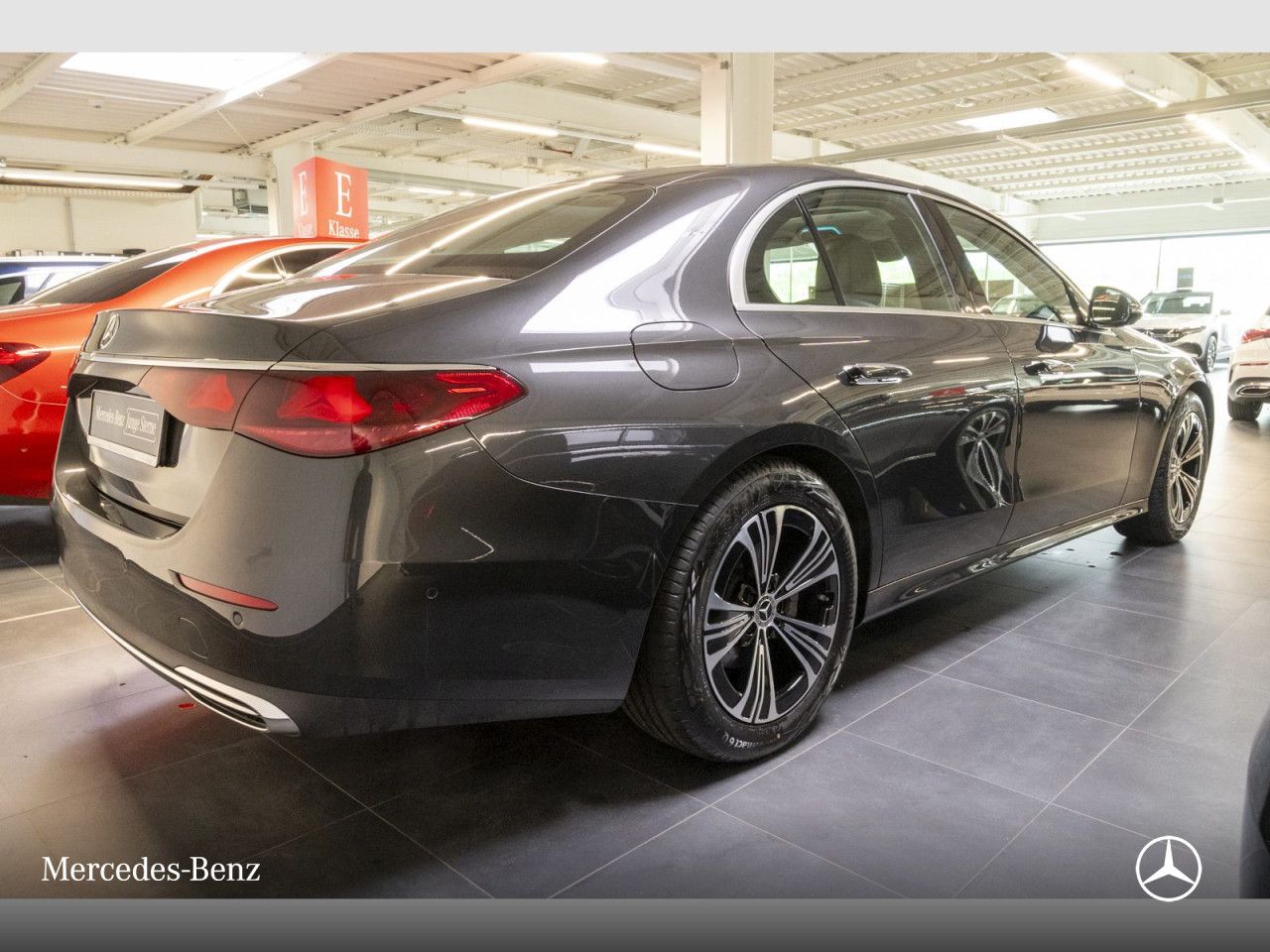 Mercedes-Benz E-Klasse – Bild 2