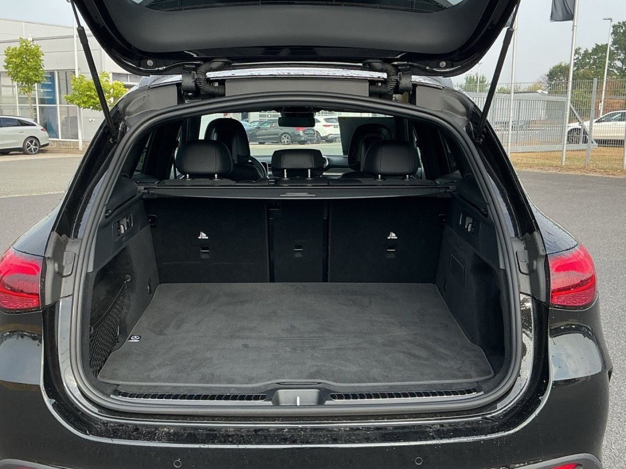 Mercedes-Benz GLC – Bild 16