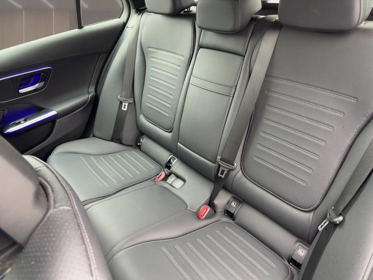 Mercedes-Benz C-Klasse – Bild 15