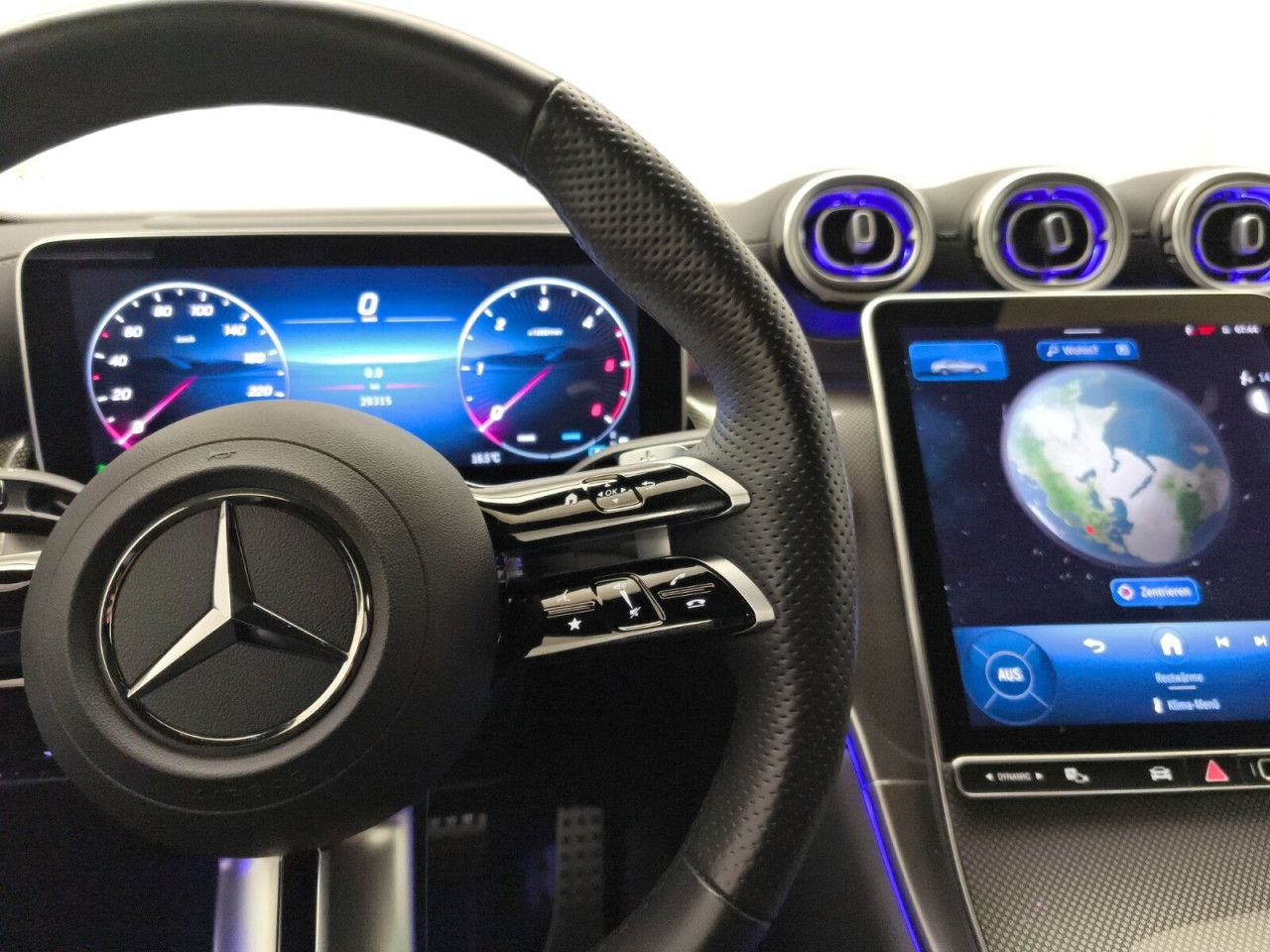 Mercedes-Benz GLC – Bild 17