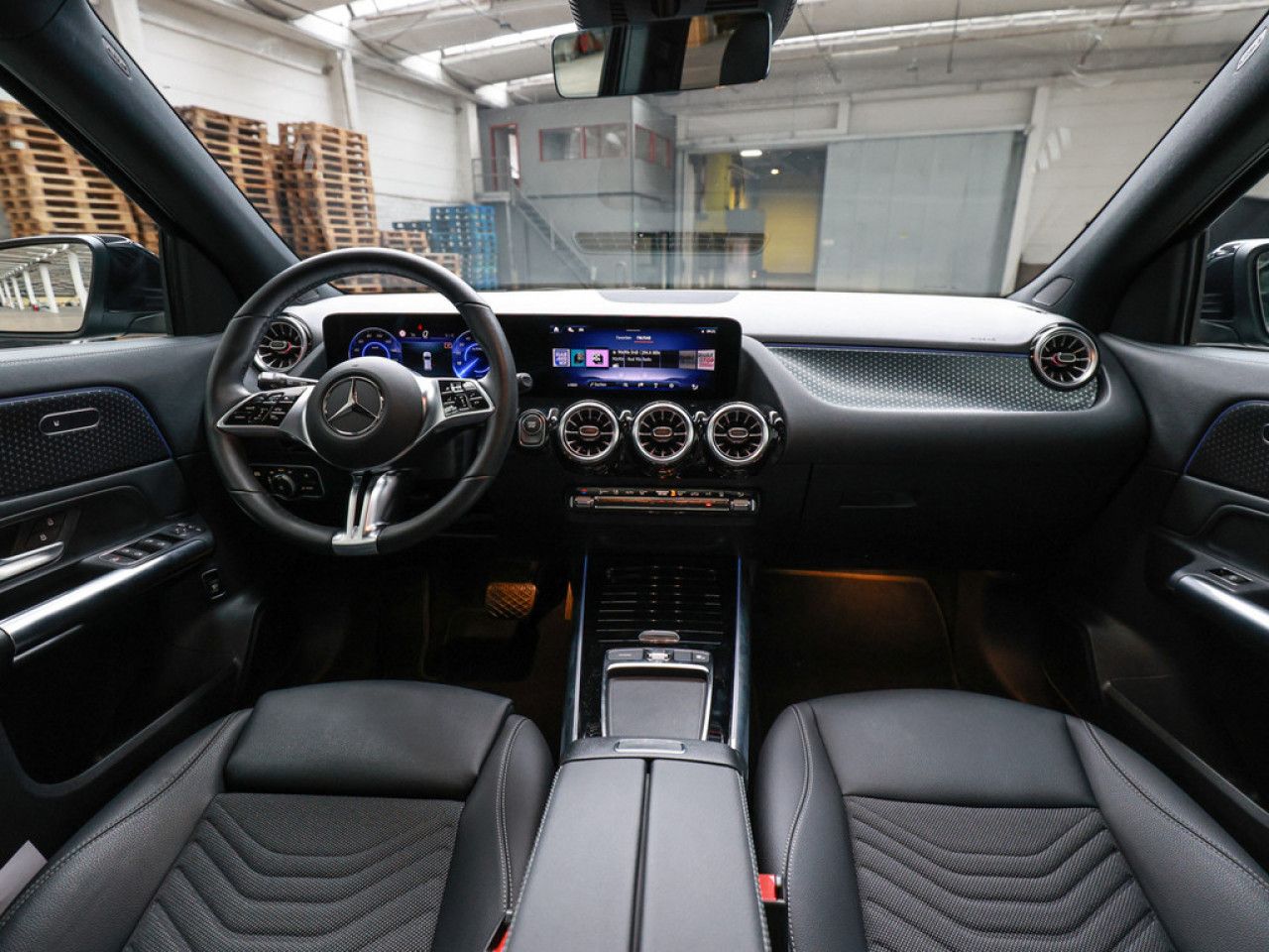 Mercedes-Benz EQA – Bild 8