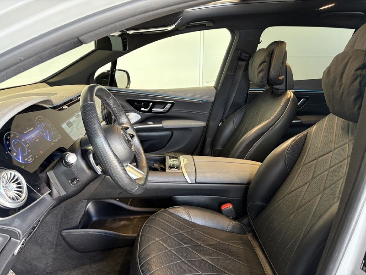 Photo du v&eacute;hicule 13 / 18