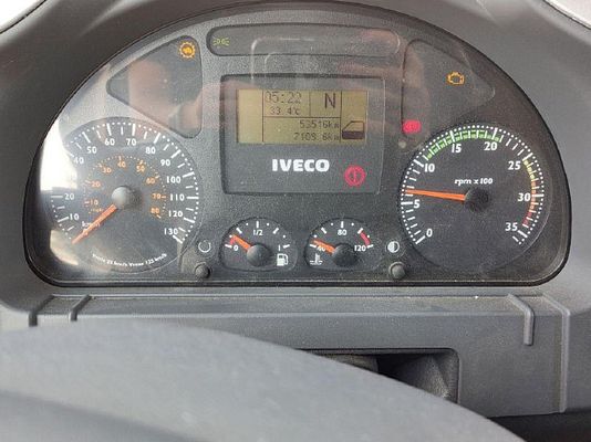 Vehicle image 19 / 21