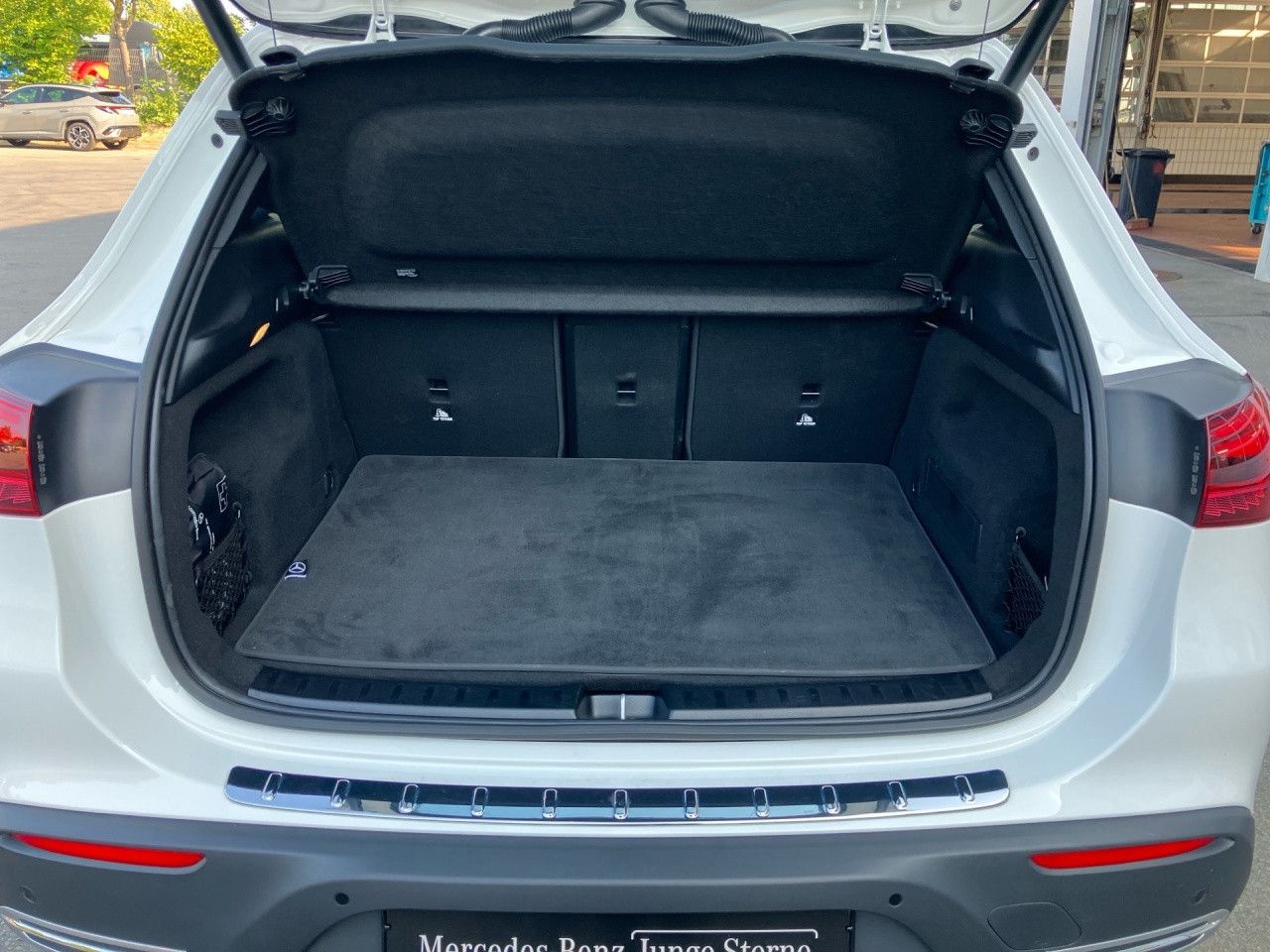 Mercedes-Benz EQA – Bild 8