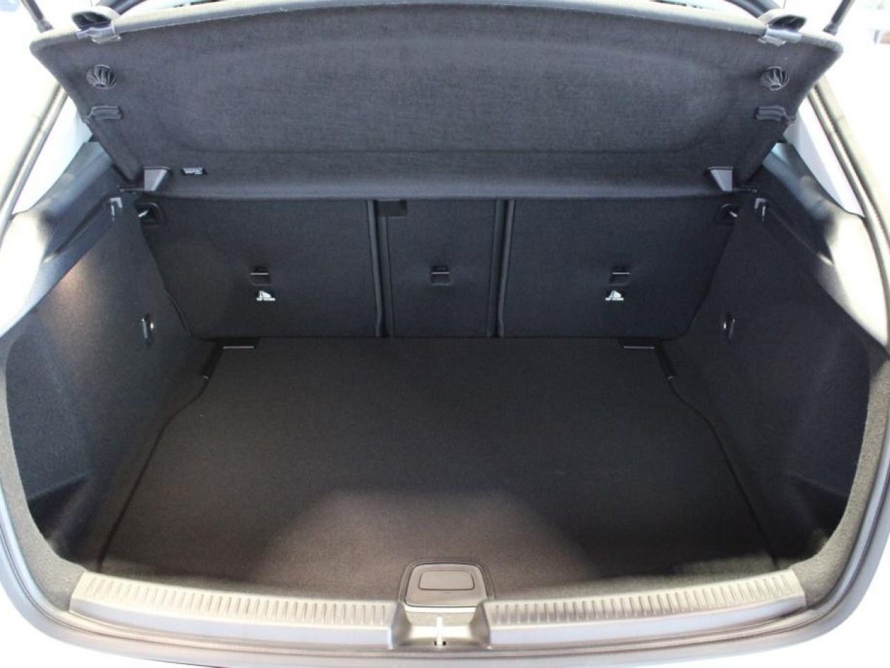 Fahrzeugbild 11 / 14