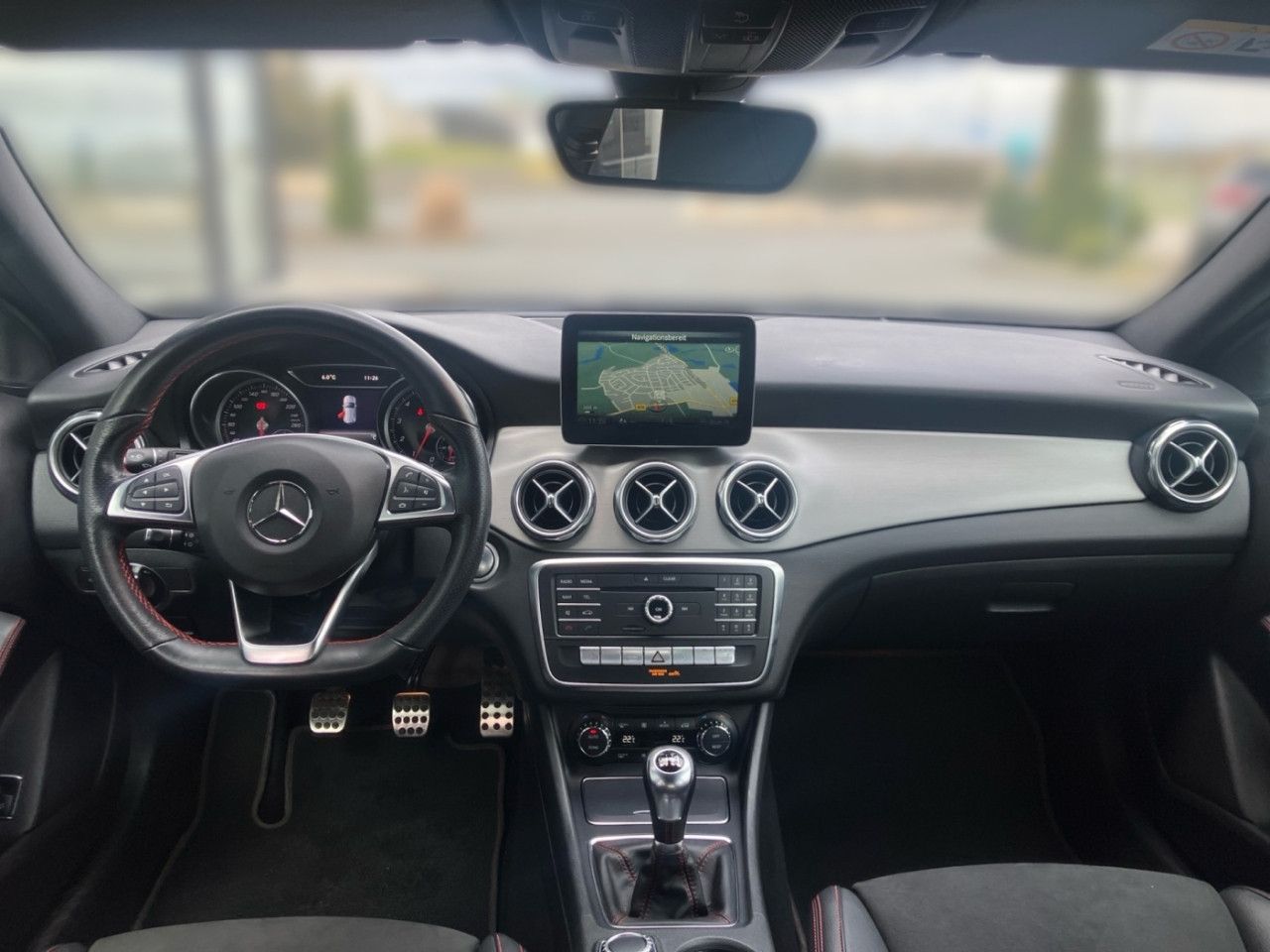 Fahrzeugbild 10 / 17