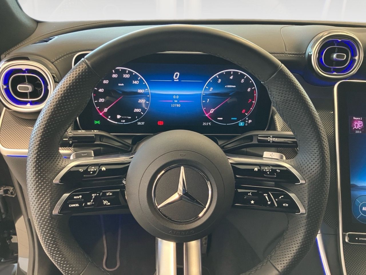 Mercedes-Benz GLC – Bild 11