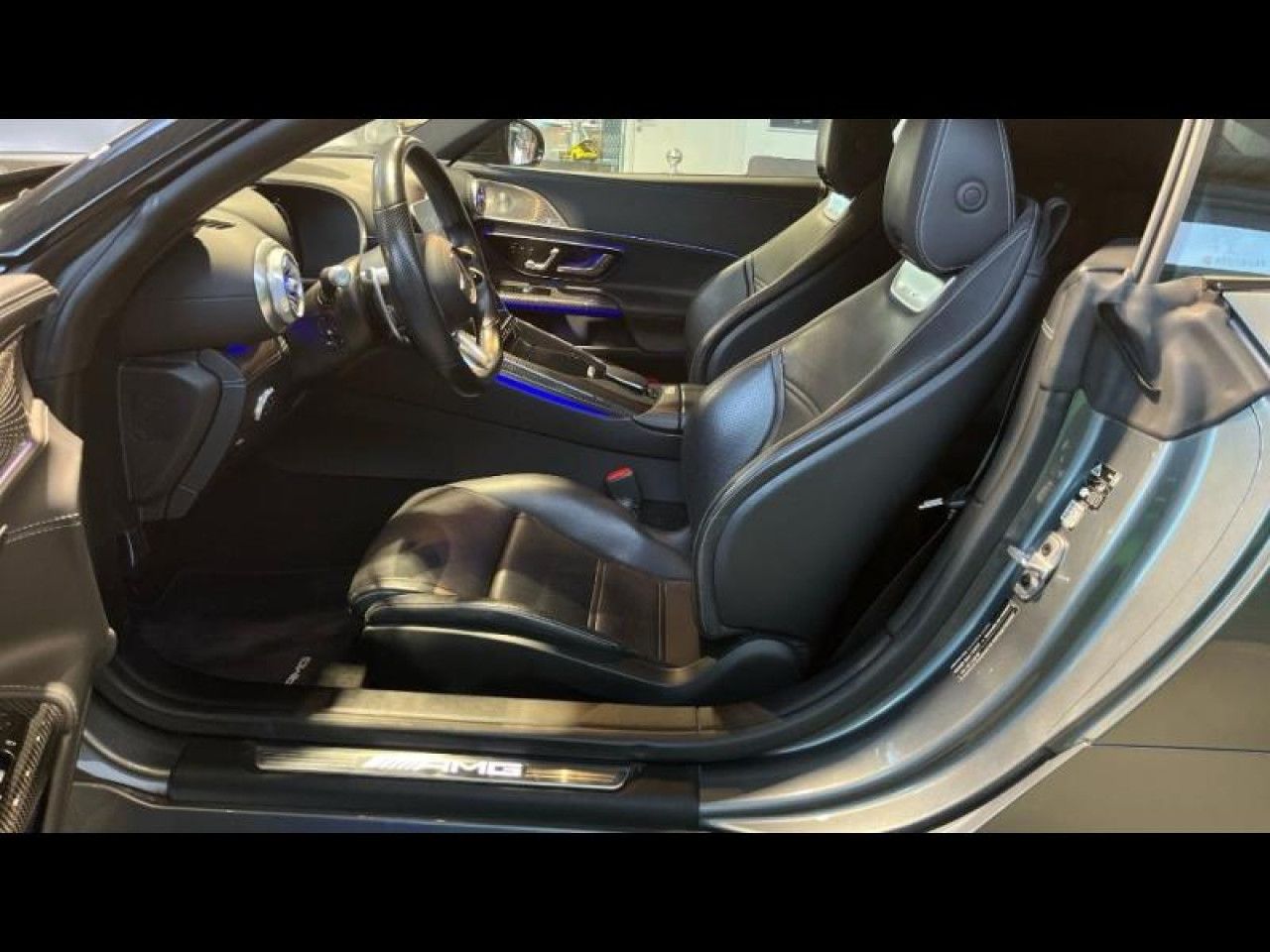 Photo du véhicule 12 / 18