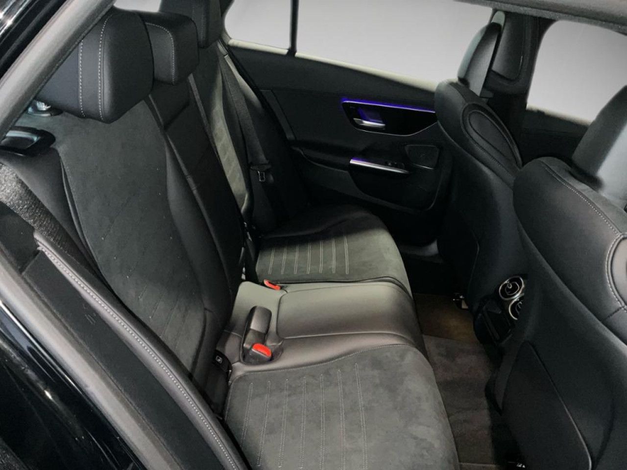 Mercedes-Benz C-Klasse – Bild 13