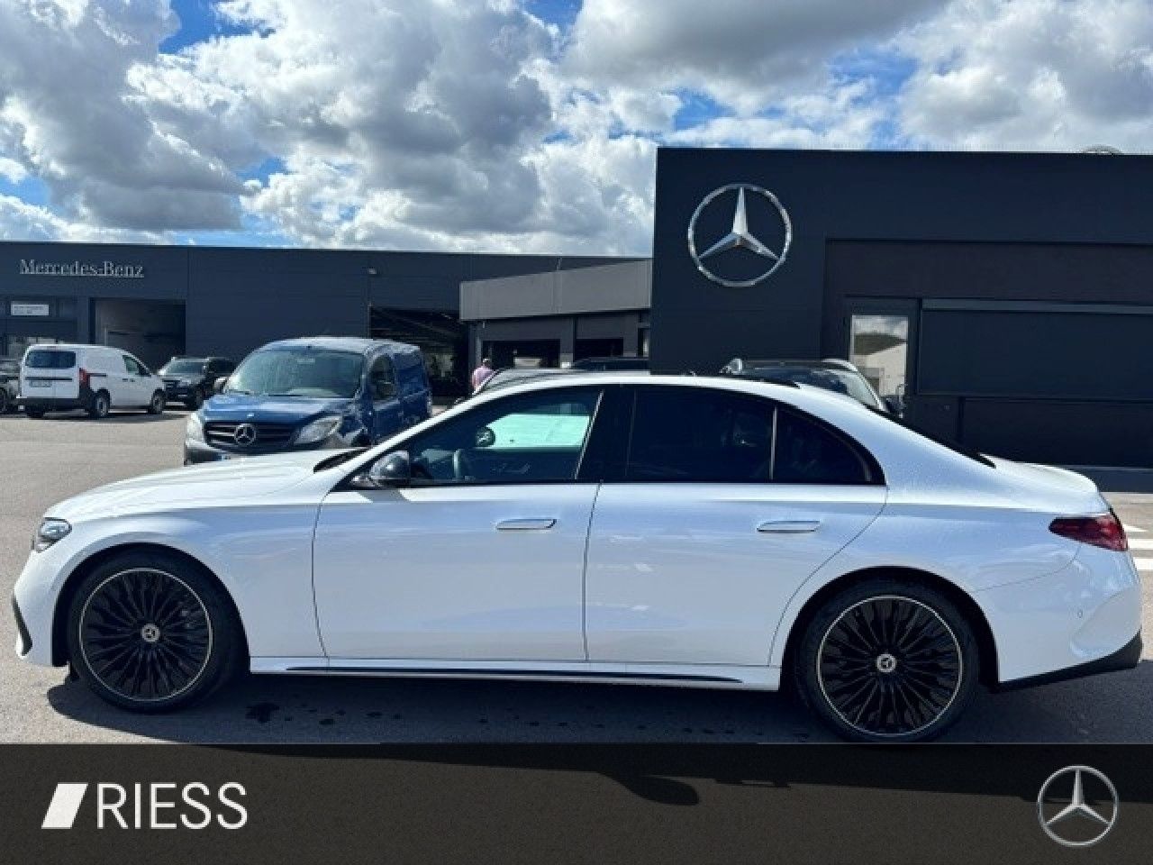 Mercedes-Benz E-Klasse – Bild 3