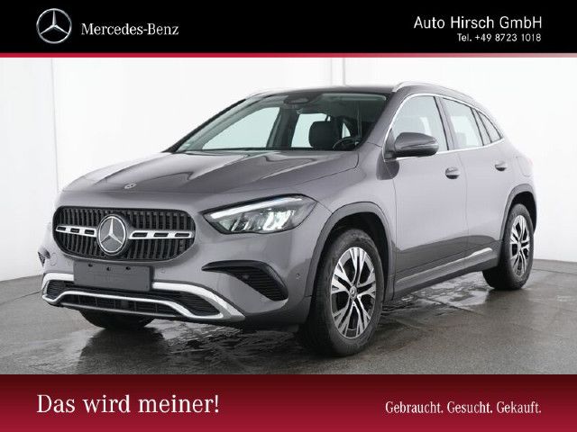 Mercedes-Benz GLA 220