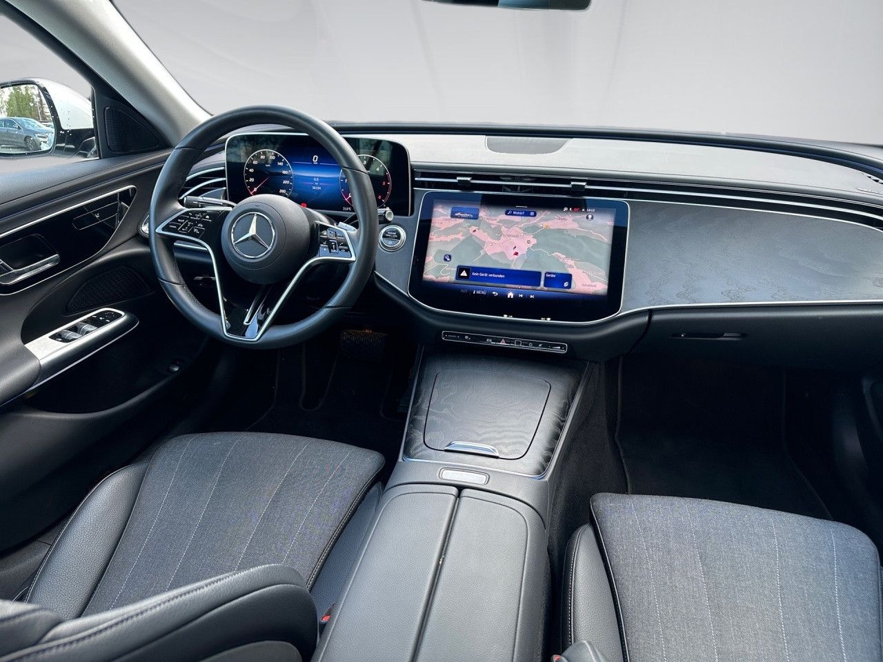 Mercedes-Benz E-Klasse – Bild 9