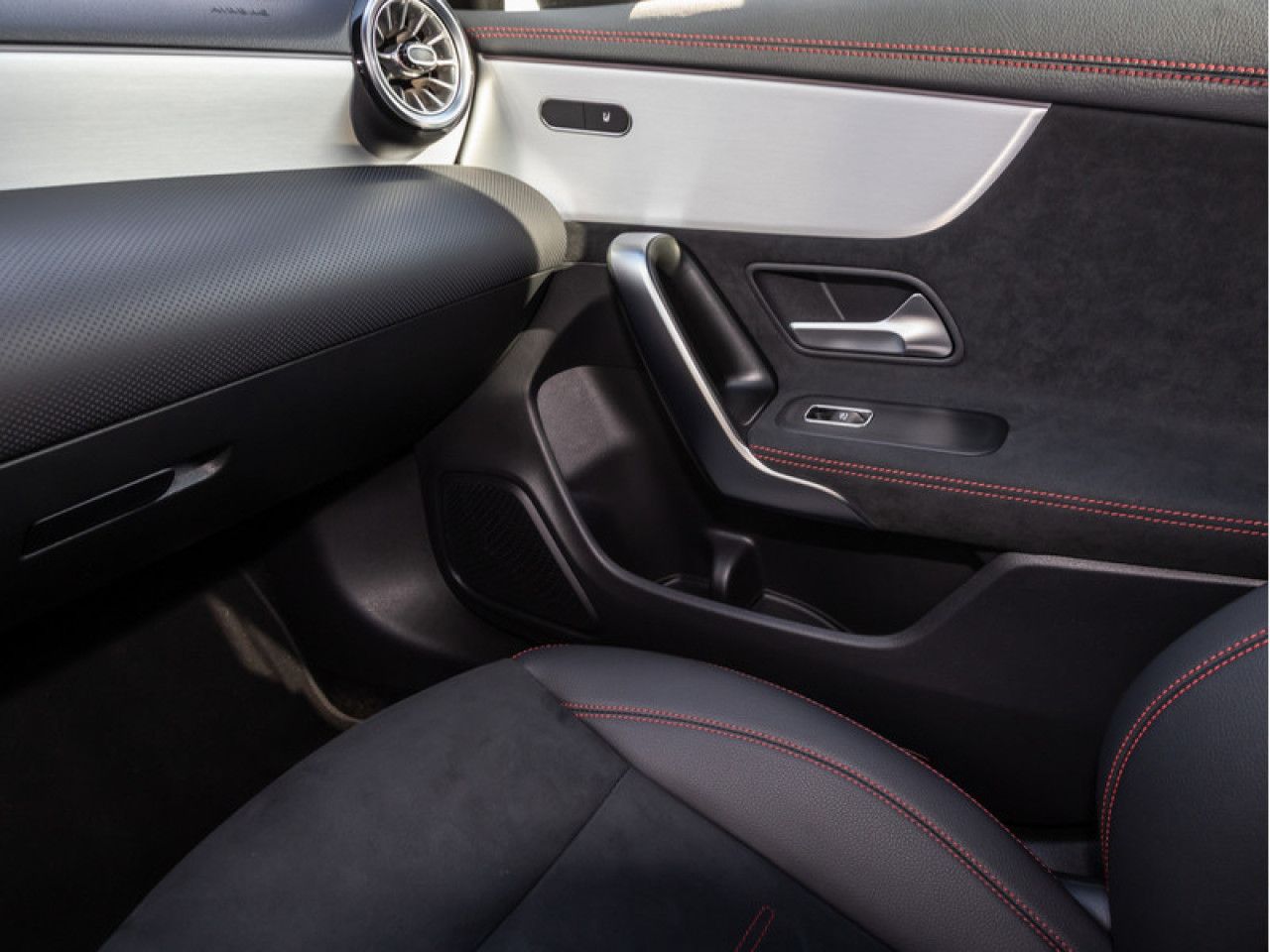 Mercedes-Benz CLA – Bild 18