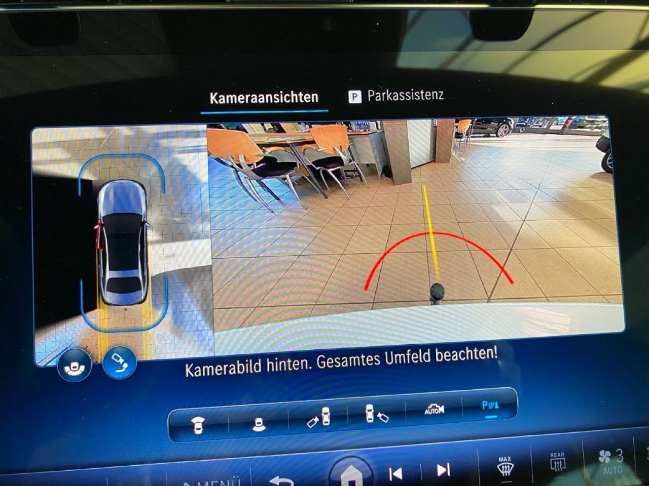 Mercedes-Benz E-Klasse – Bild 26