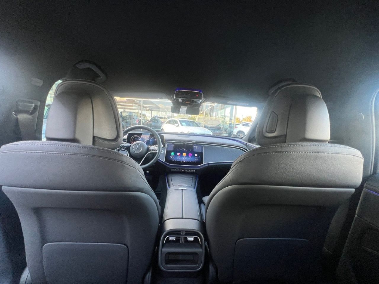 Mercedes-Benz E-Klasse – Bild 25