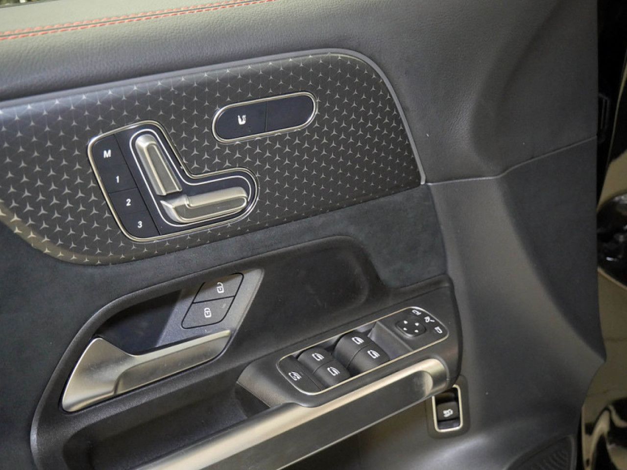 Fahrzeugbild 13 / 19