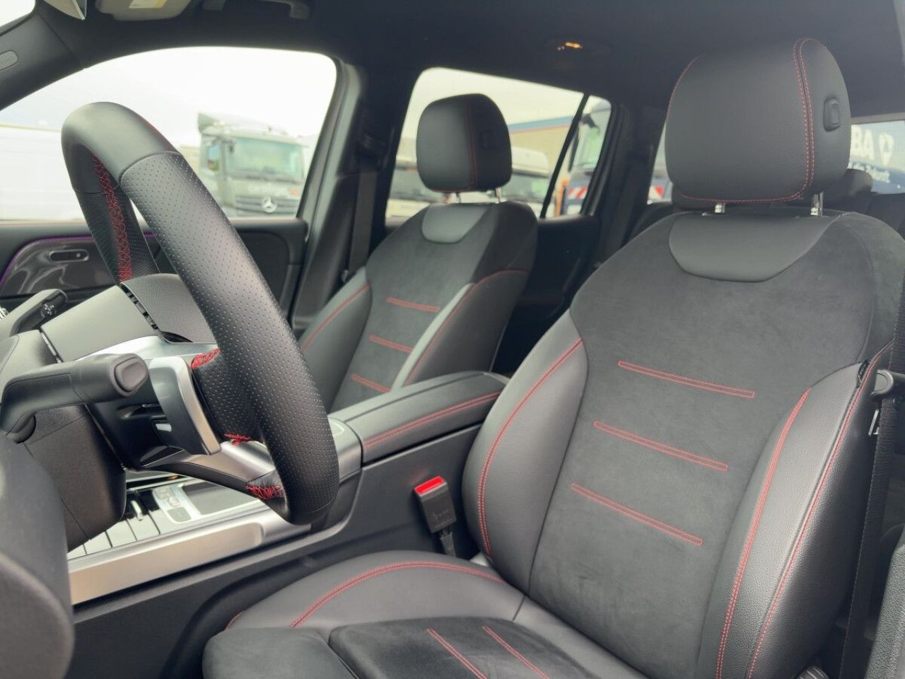 Mercedes-Benz GLB – Bild 13