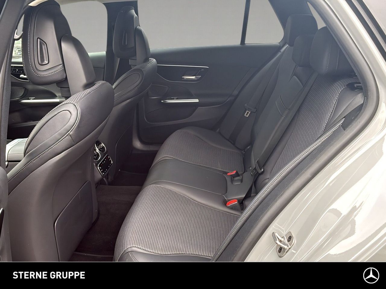 Mercedes-Benz C-Klasse – Bild 14