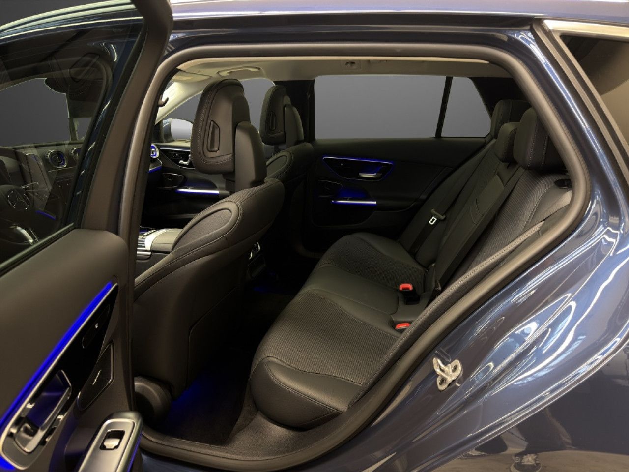 Mercedes-Benz C-Klasse – Bild 8