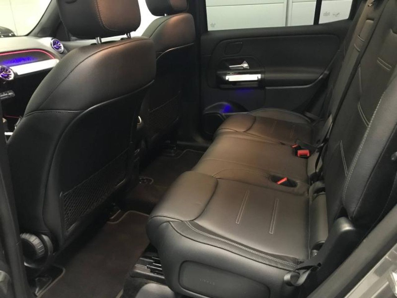 Photo du véhicule 18 / 18