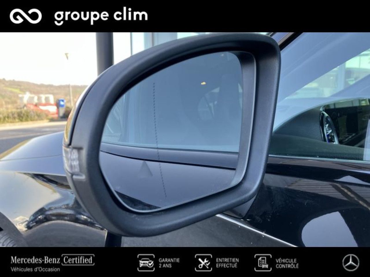 Photo du v&eacute;hicule 16 / 18