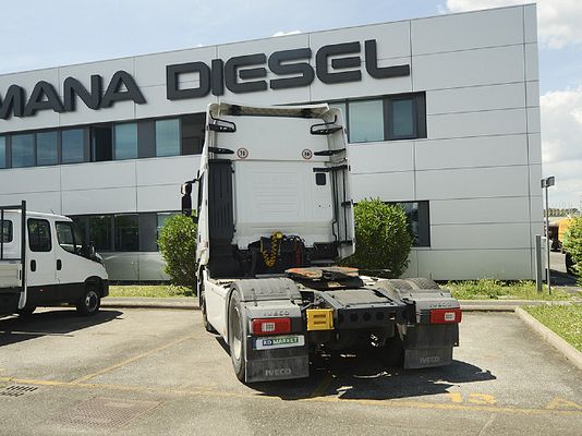 Vehicle image 5 / 7