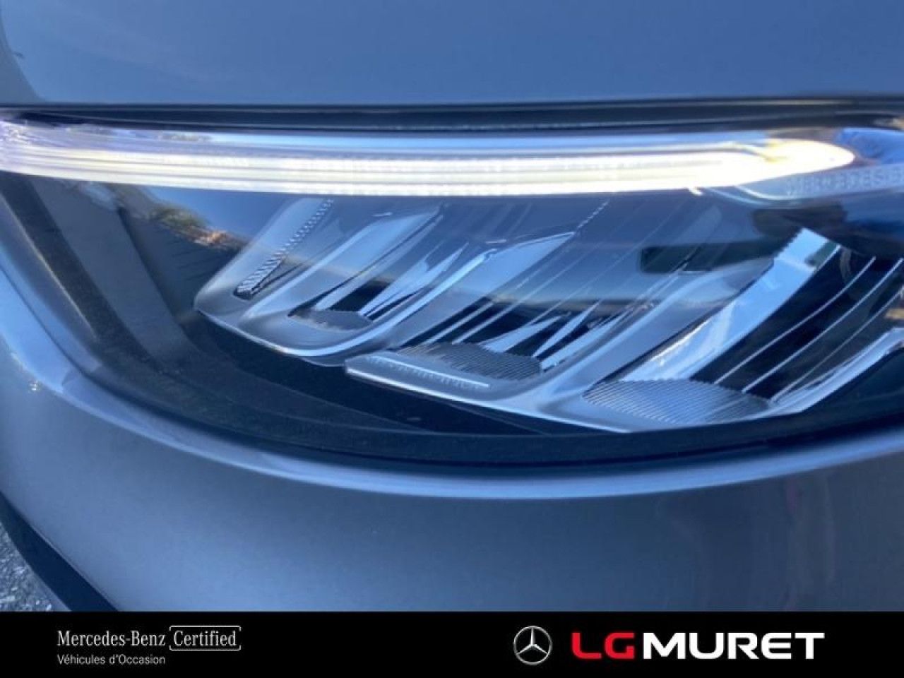 Photo du v&eacute;hicule 16 / 18