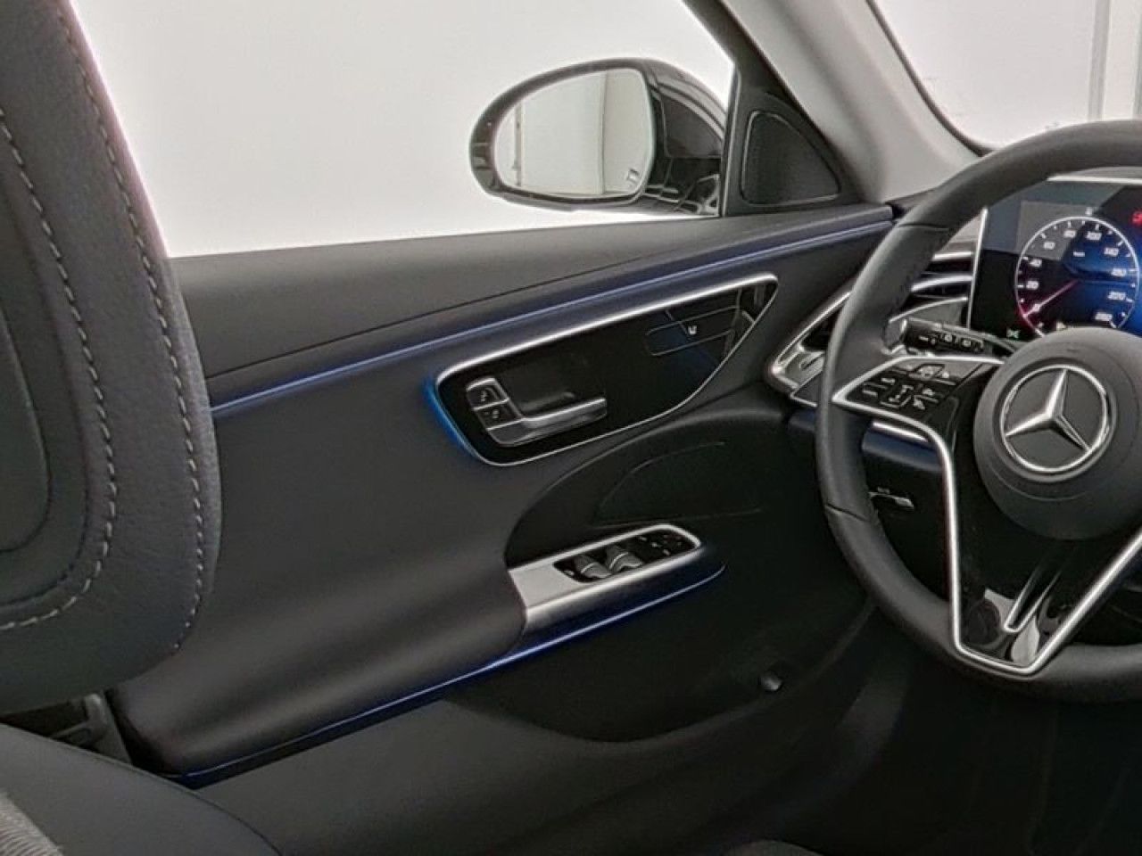 Mercedes-Benz E-Klasse – Bild 6