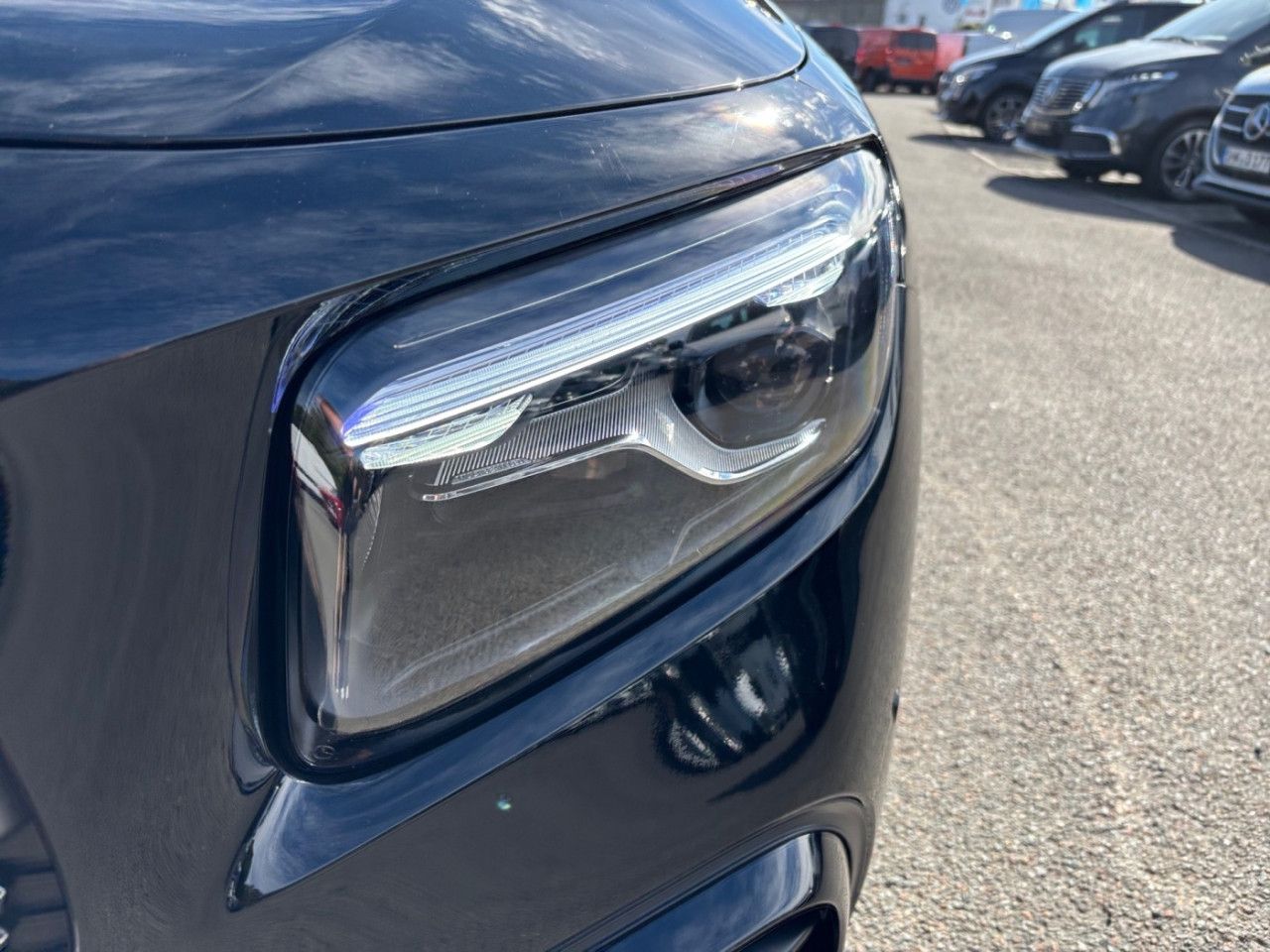 Mercedes-Benz GLB – Bild 3