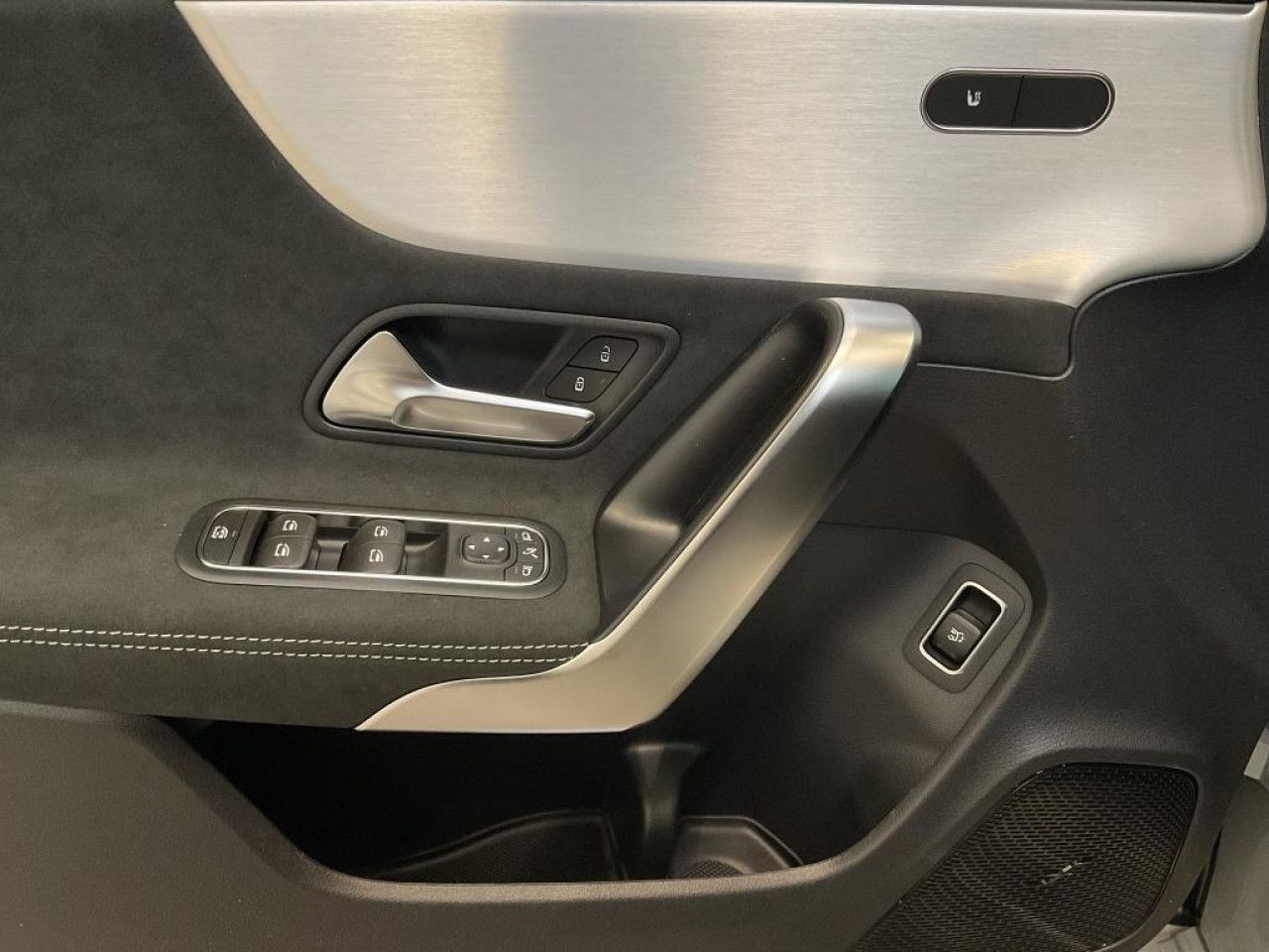 Fahrzeugbild 14 / 15