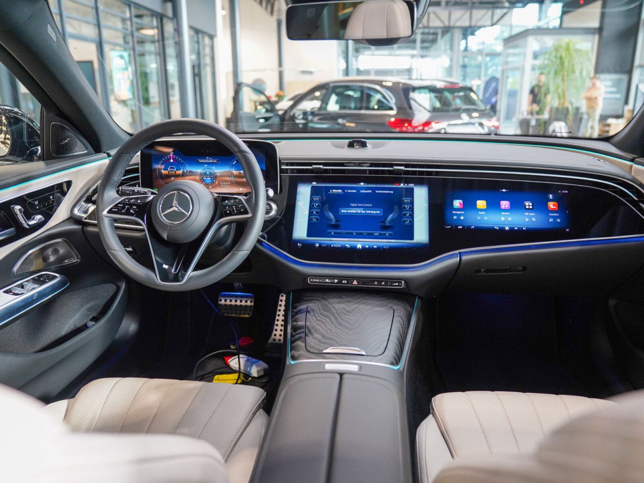 Mercedes-Benz E-Klasse – Bild 18