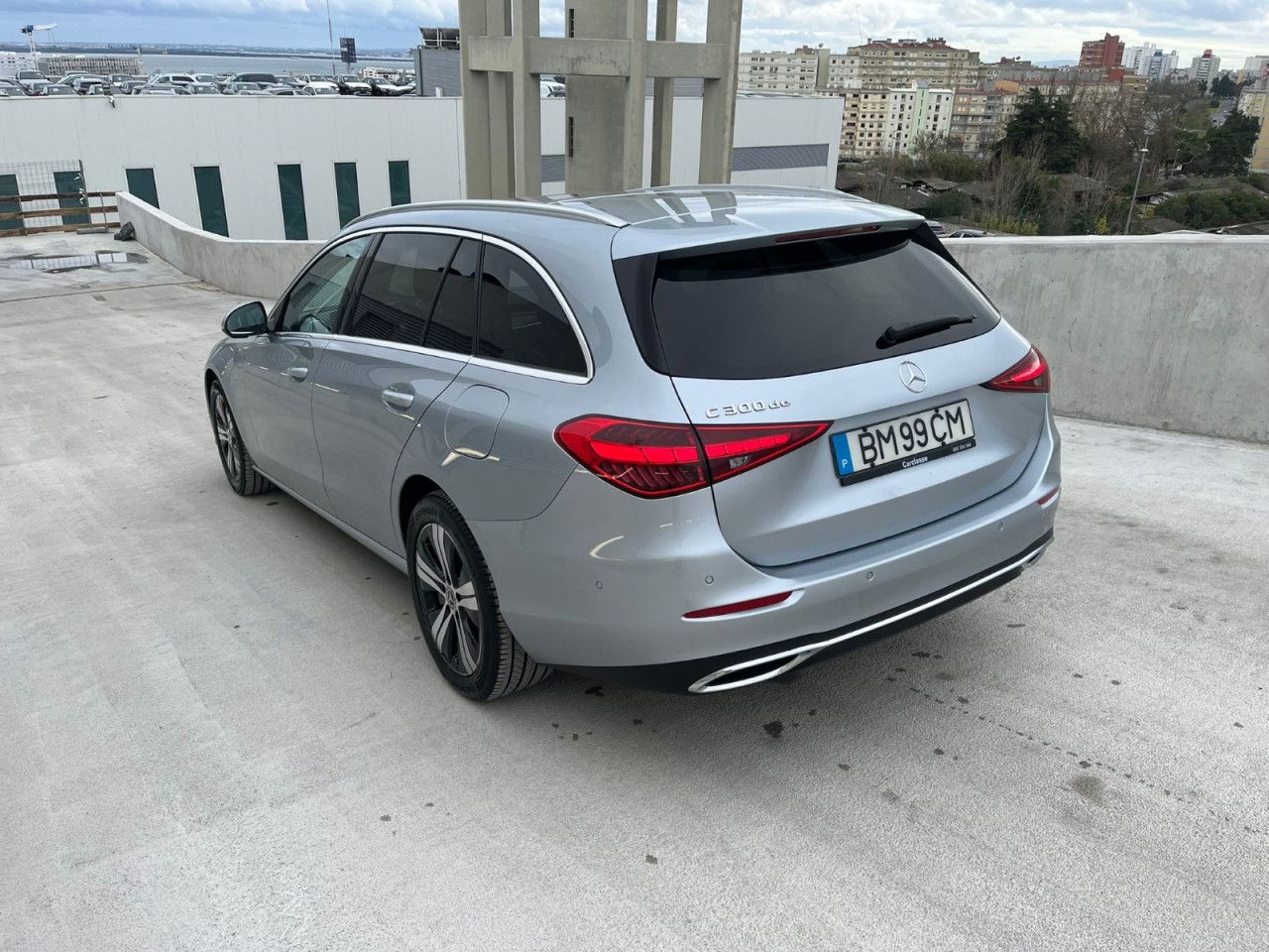 Imagem do veículo 6 / 8