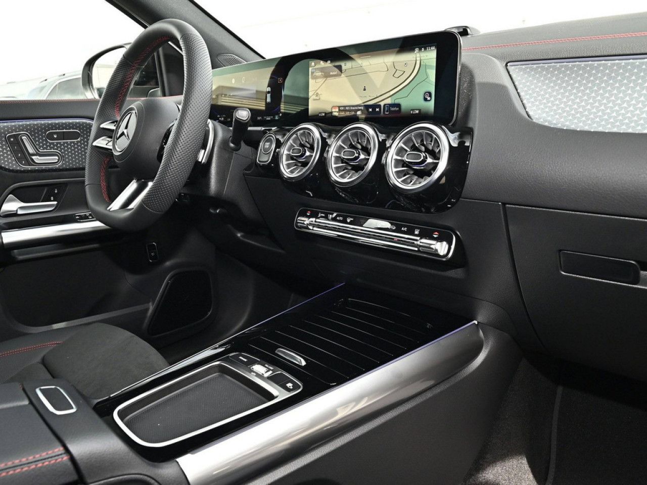 Mercedes-Benz EQA – Bild 7