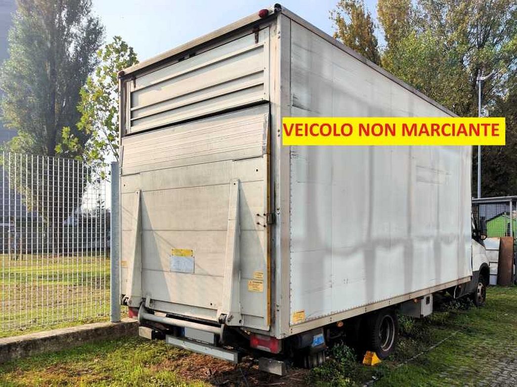 IVECO | 35C18A8 FURGONE CON SPONDA