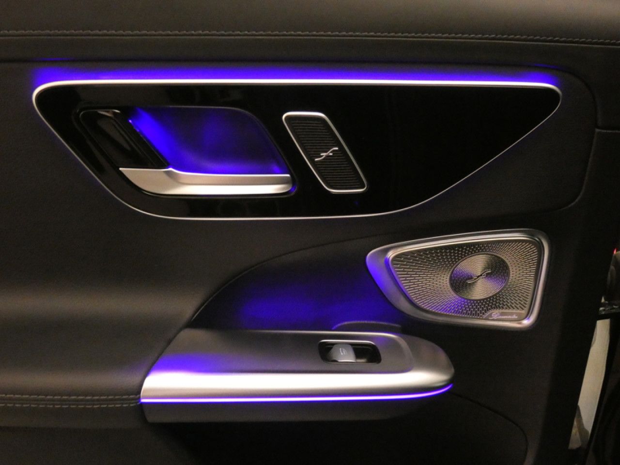 Photo du v&eacute;hicule 13 / 18