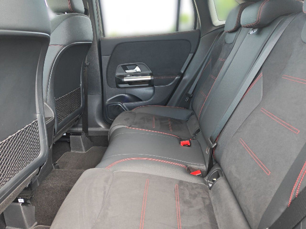 Mercedes-Benz GLA – Bild 11