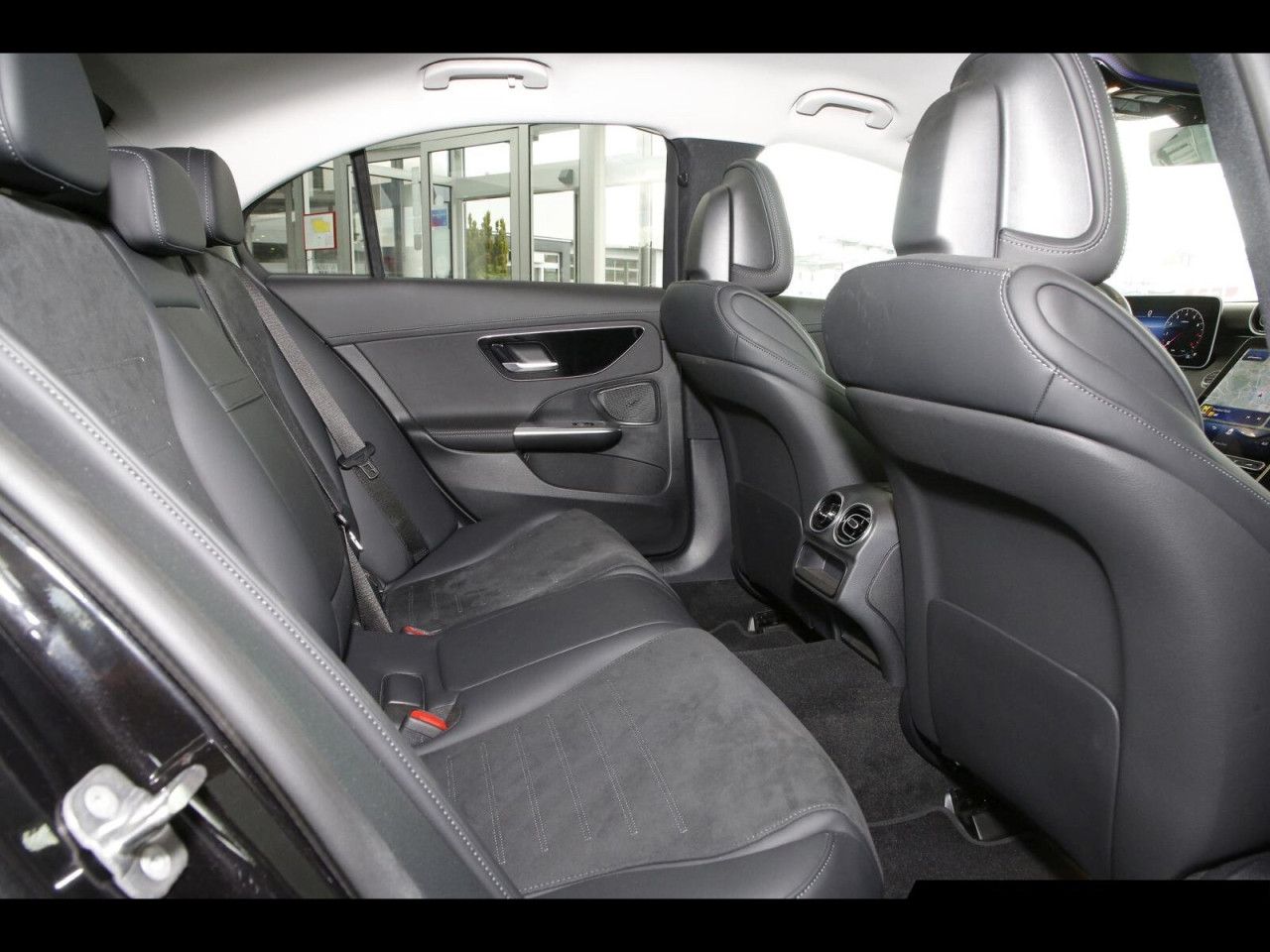 Mercedes-Benz C-Klasse – Bild 9