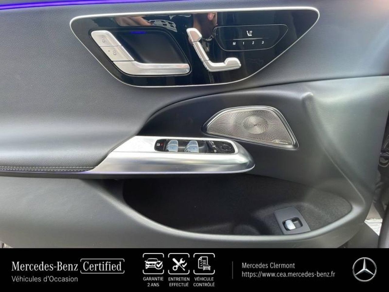 Photo du v&eacute;hicule 15 / 18