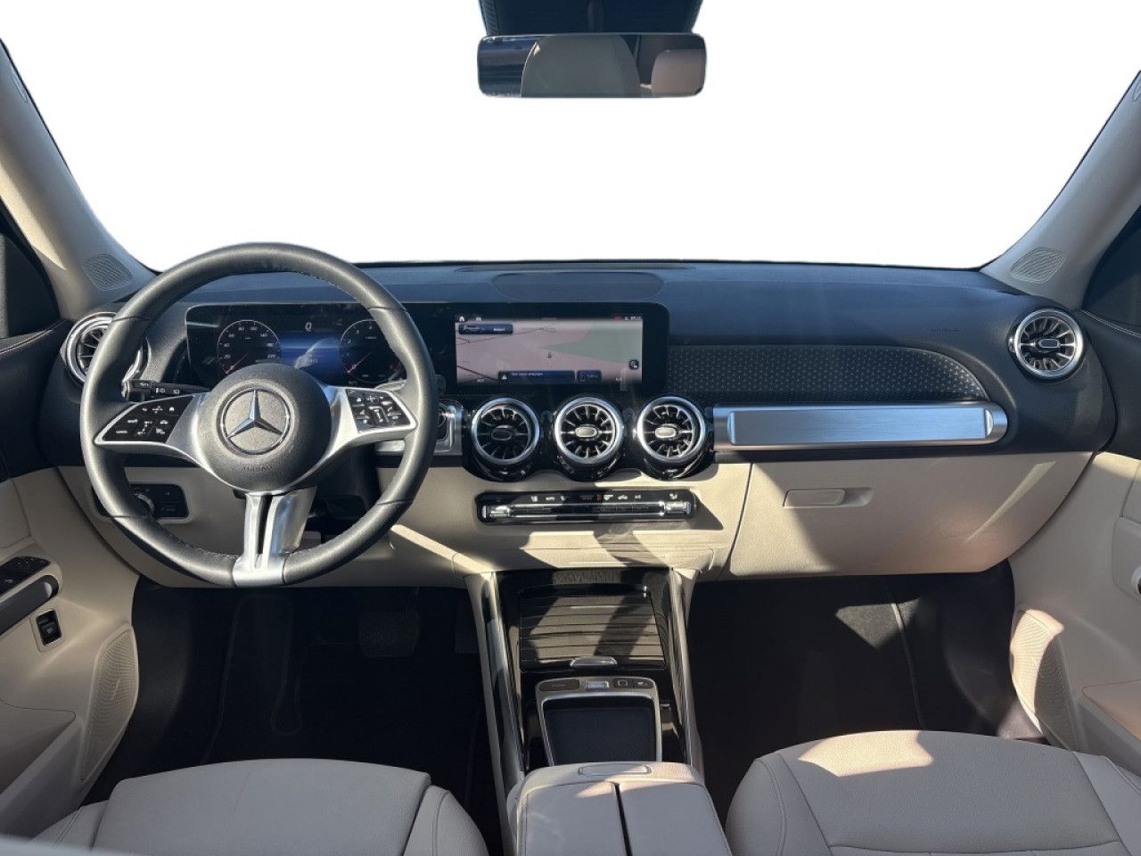 Mercedes-Benz GLB – Bild 8