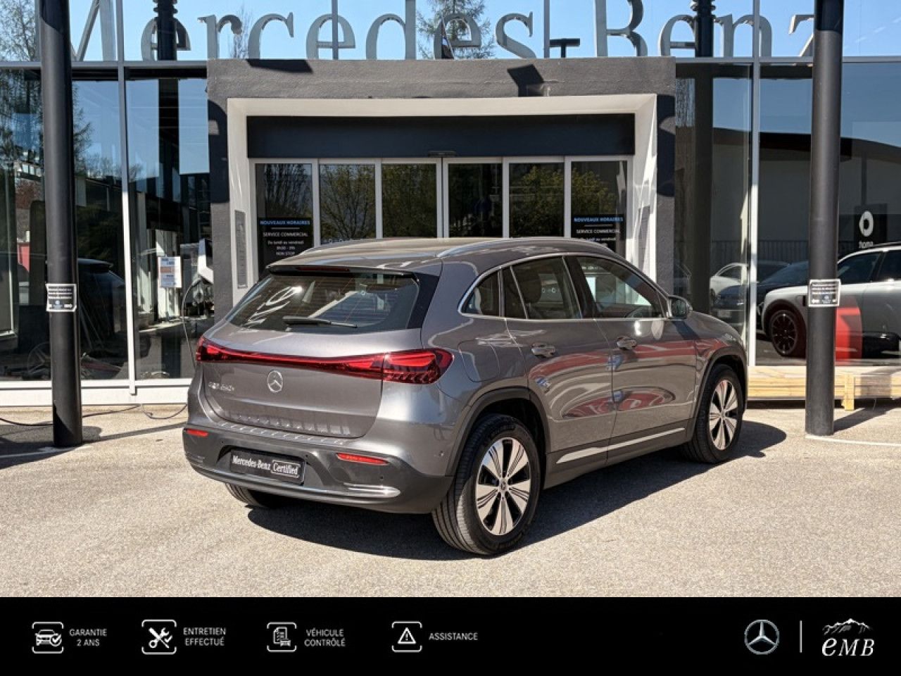 Photo du v&eacute;hicule 4 / 10