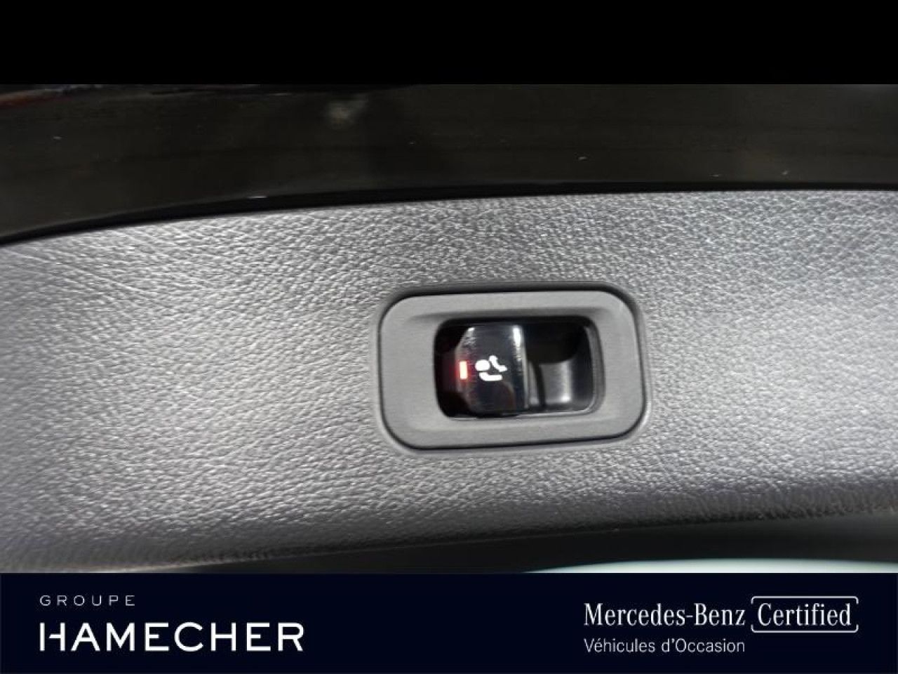 Photo du v&eacute;hicule 10 / 18