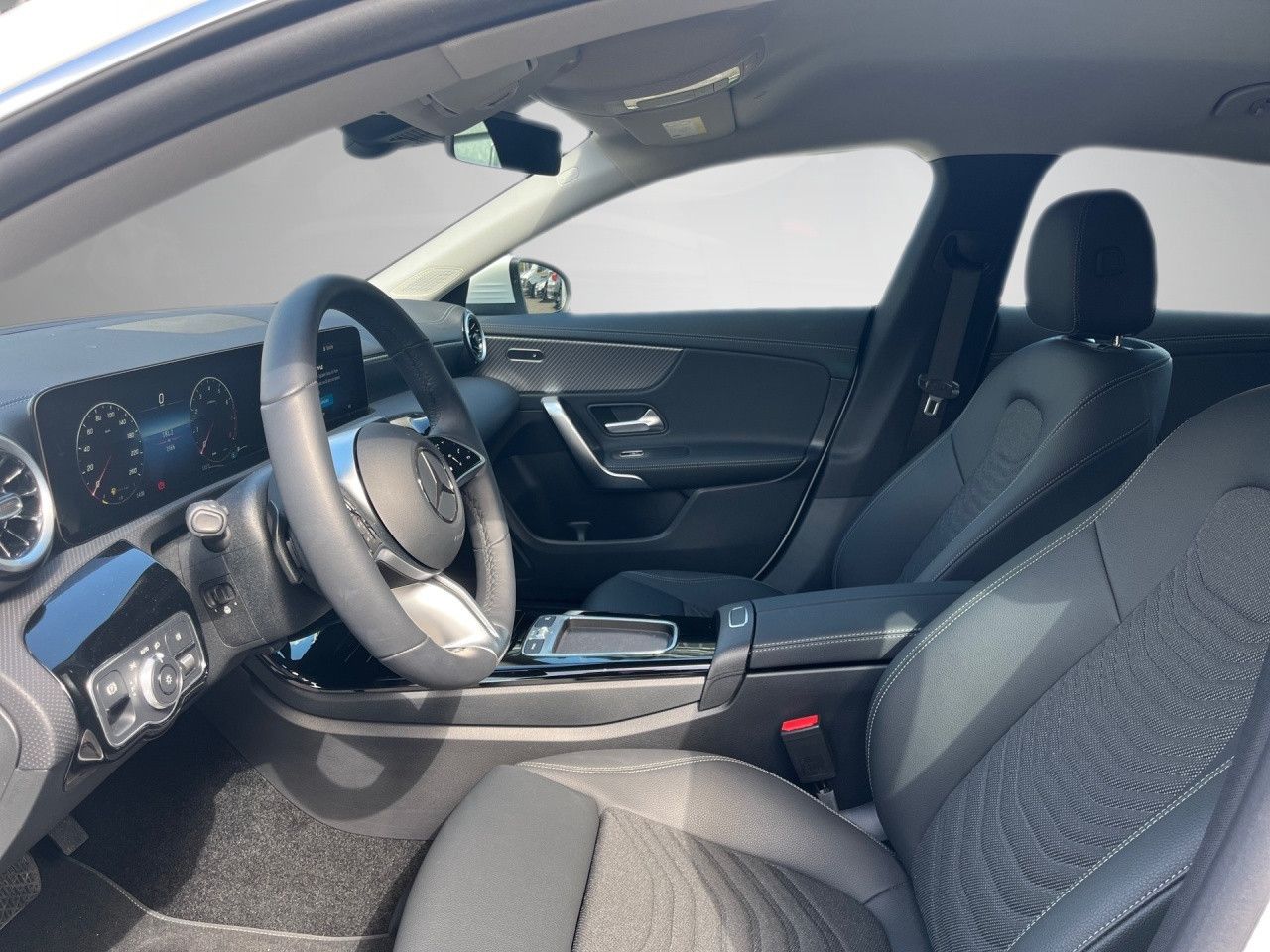 Fahrzeugbild 14 / 24