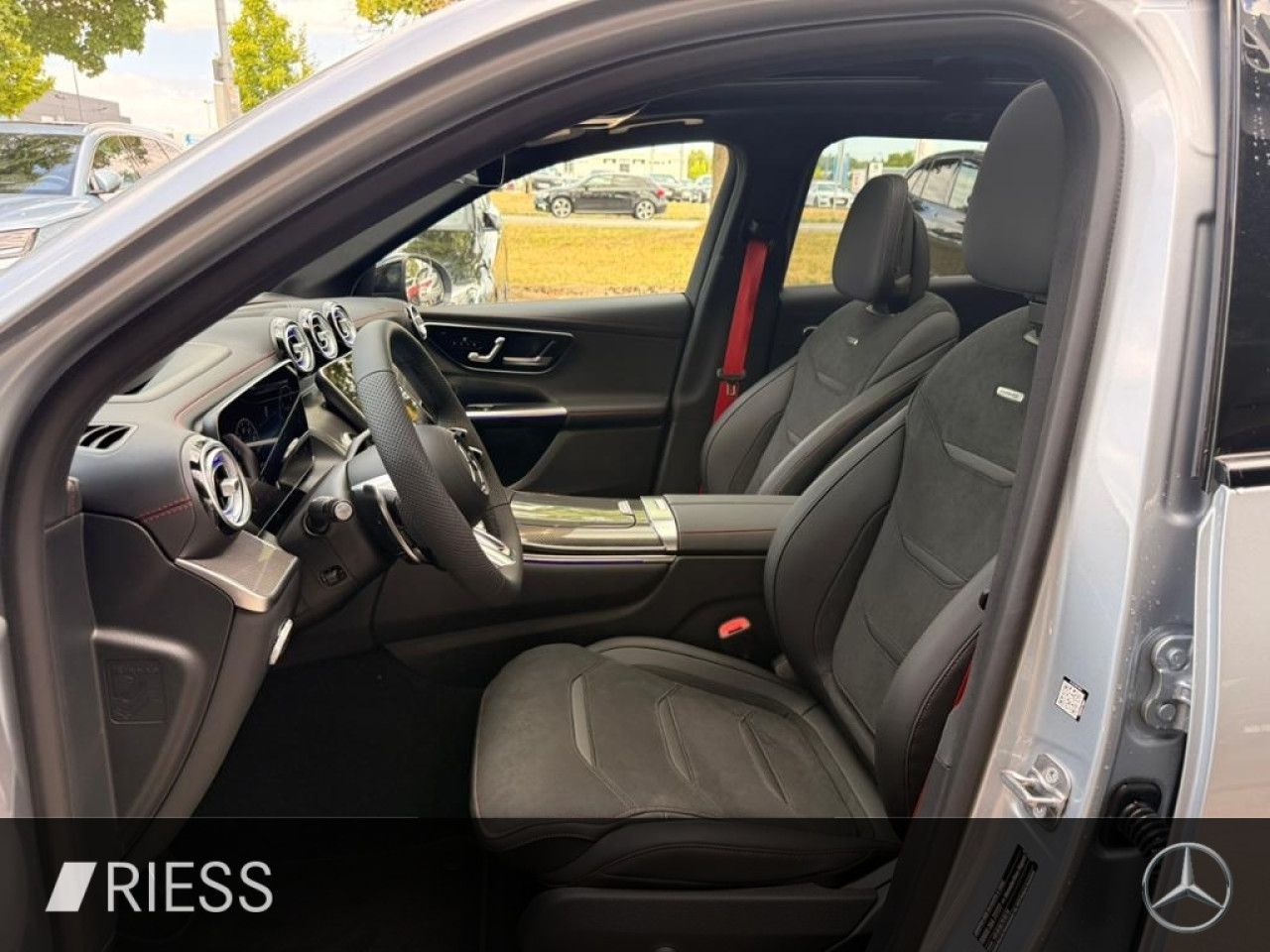 Mercedes-Benz GLC – Bild 2